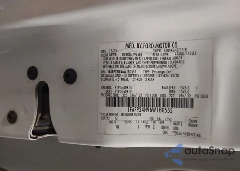 2006 Ford Focus Zx4 z USA, uszkodzony, nr VIN 1FAFP34N96W180555